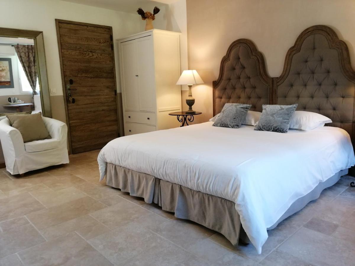 Le Clos Bel Ami Chambre D'Hotes Avec Piscine Bec-de-Mortagne Esterno foto